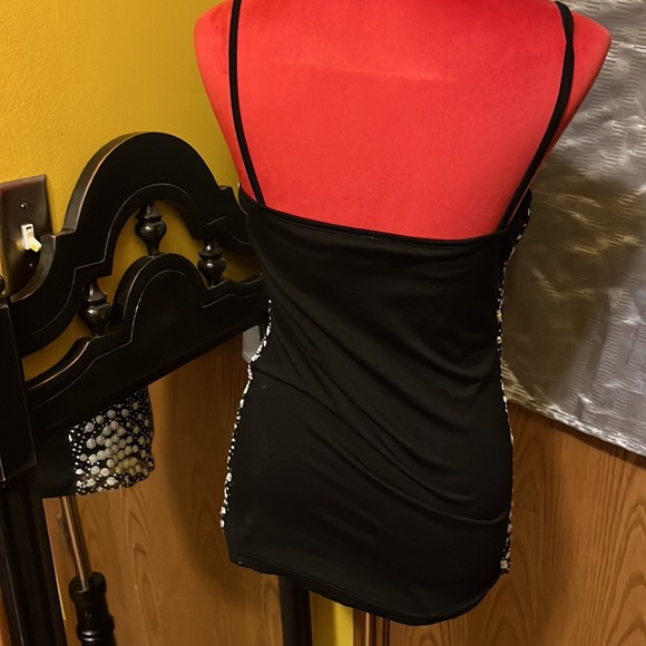 Lipstick size Large sequence top with lining 60% cotton 35% polyester 5% spandex - Picture 2 of 7